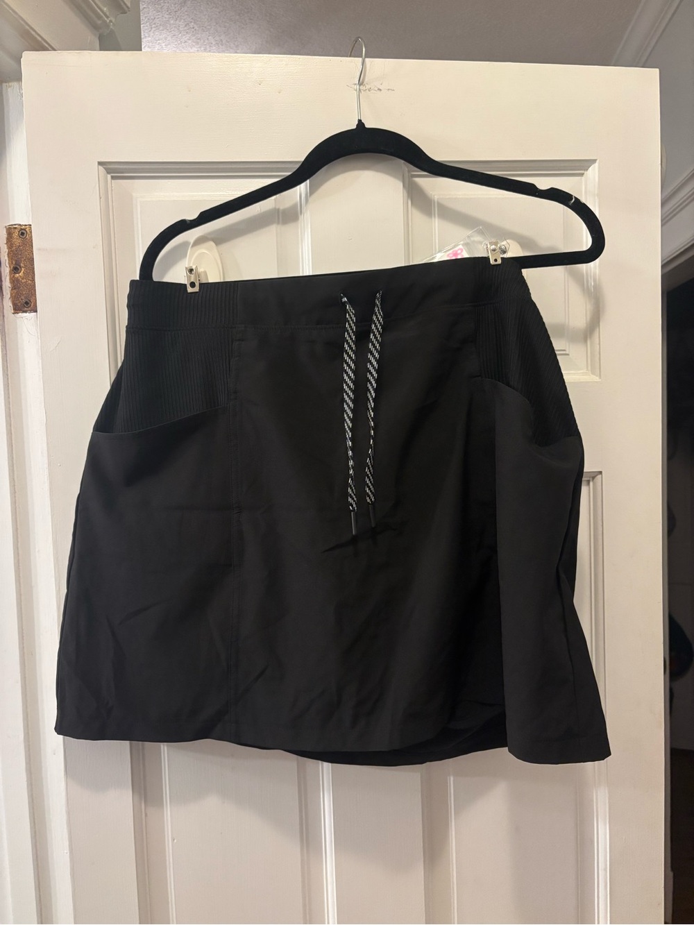 Avalanche Black Outdoor Supply Performance Skort Skirt